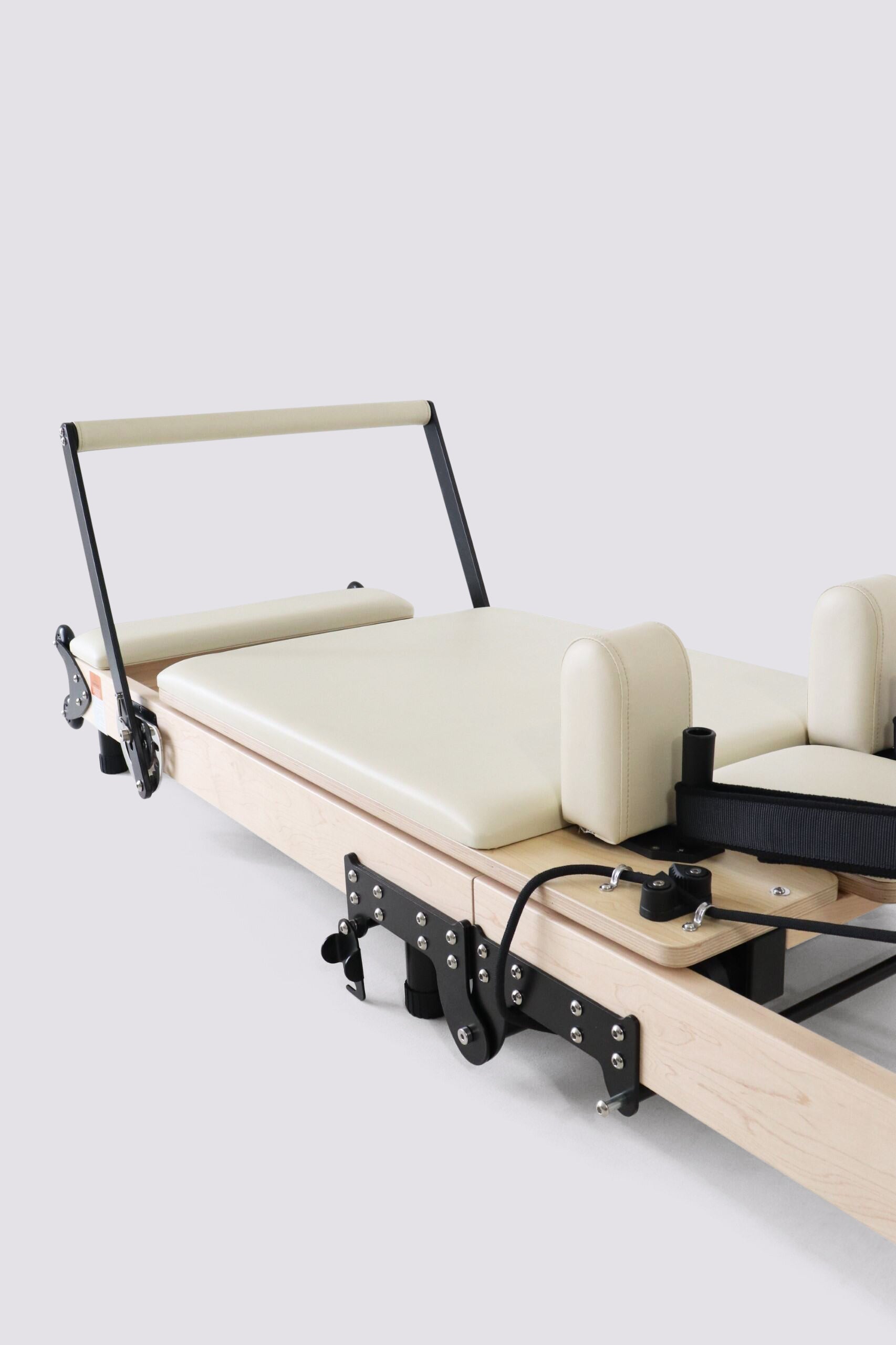 RESISTA Maple Folding Home Reformer Side