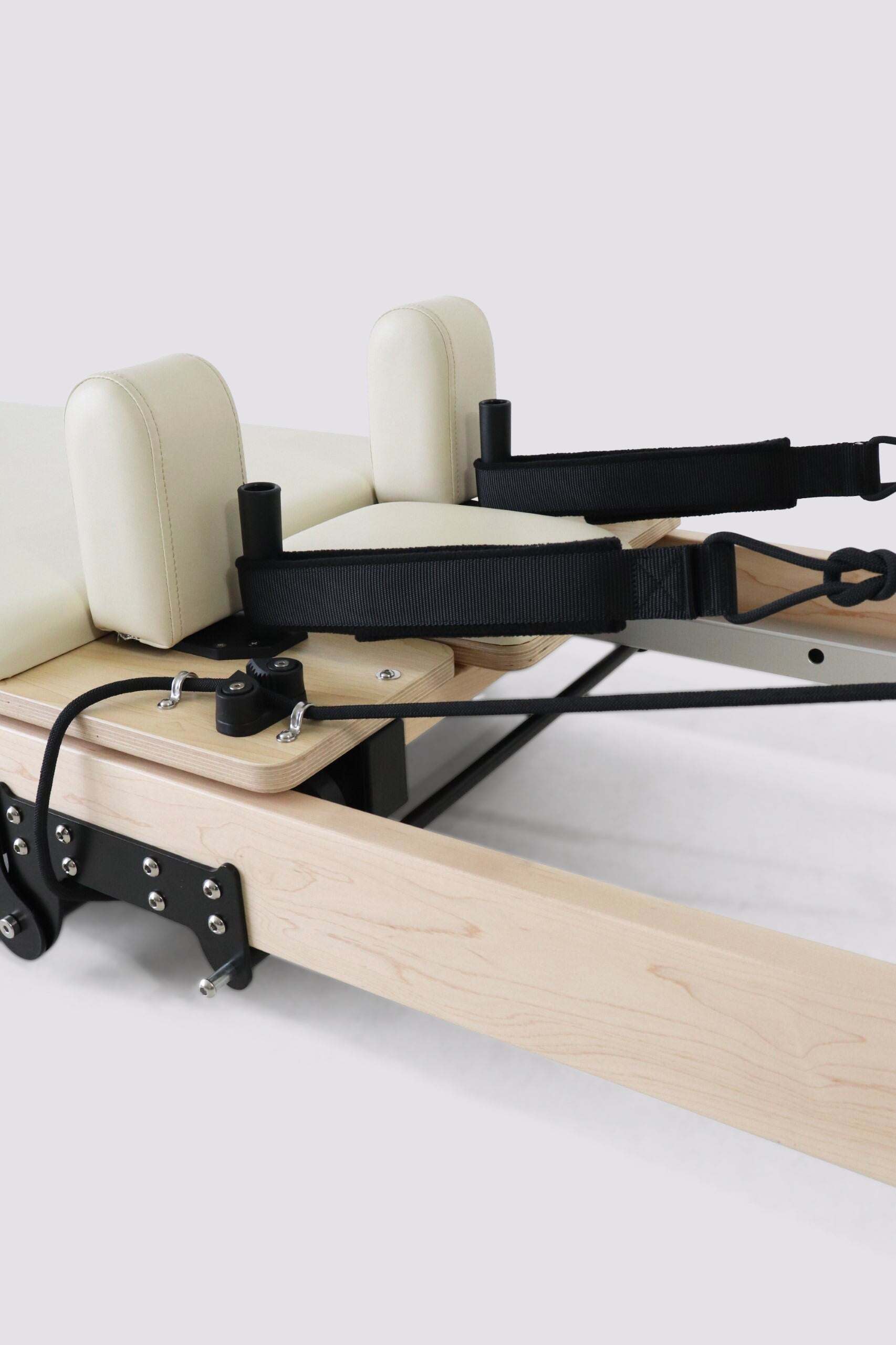 RESISTA Maple Folding Home Reformer Closeup