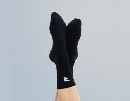 Black Pilates Grip Socks – RESISTA Pilates Crew Socks