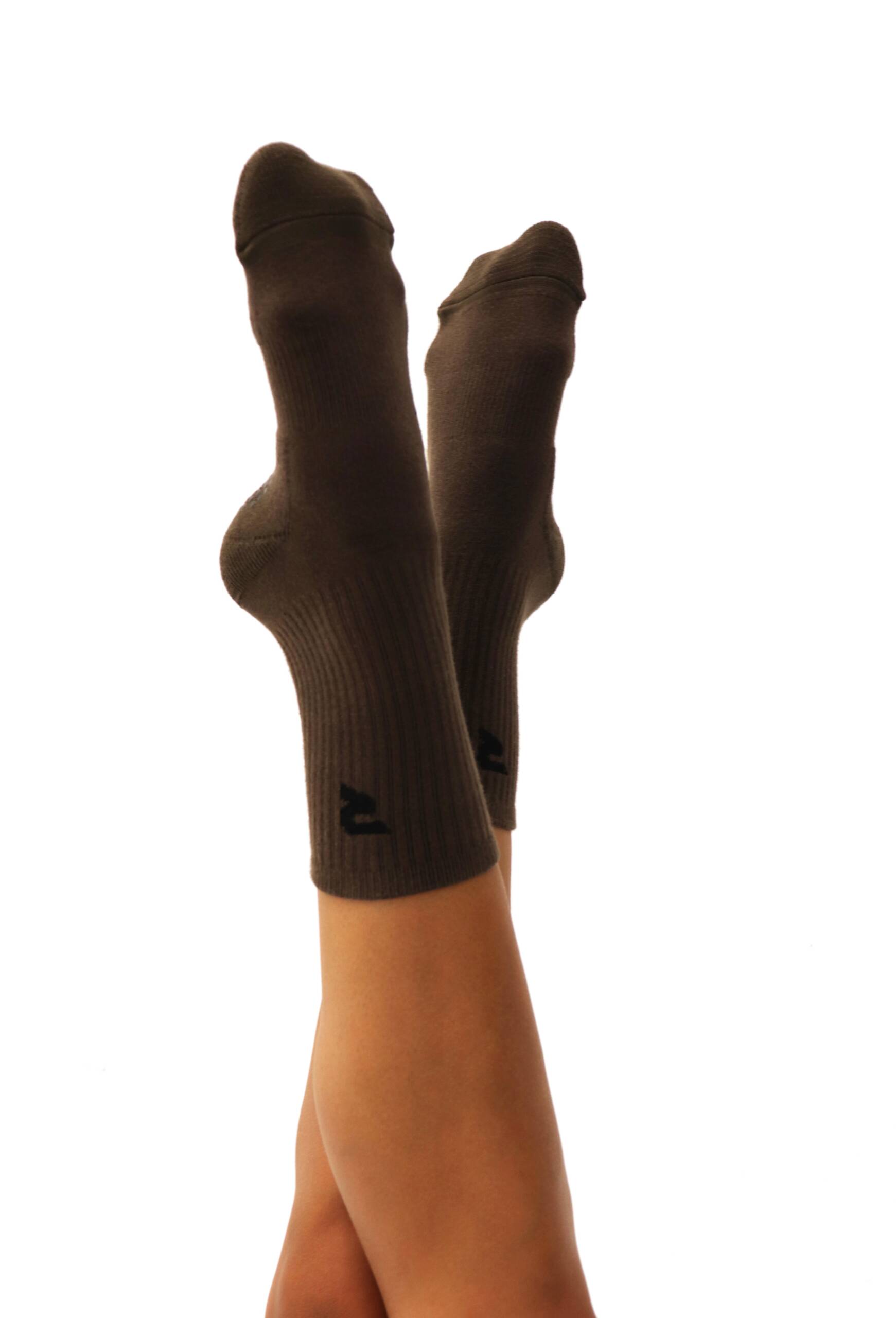 Resista Pilates Crew Socks Espresso Brown on legs