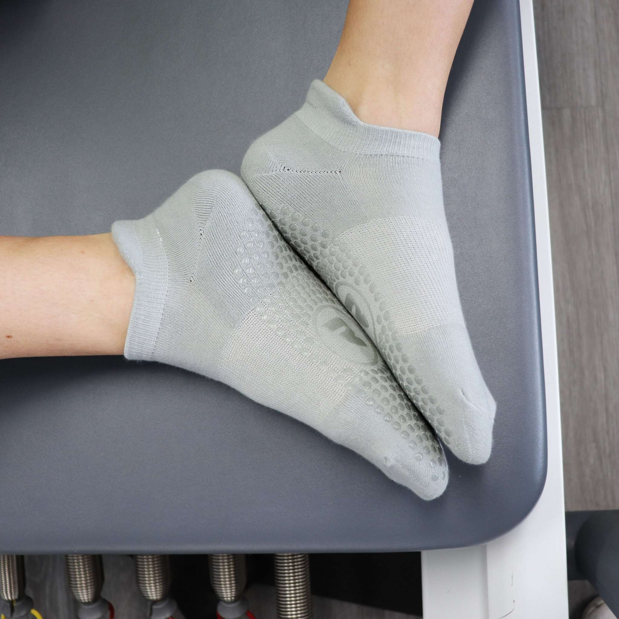 Resista Pilates Grip Socks Light Grey – Superior Grip & Comfort