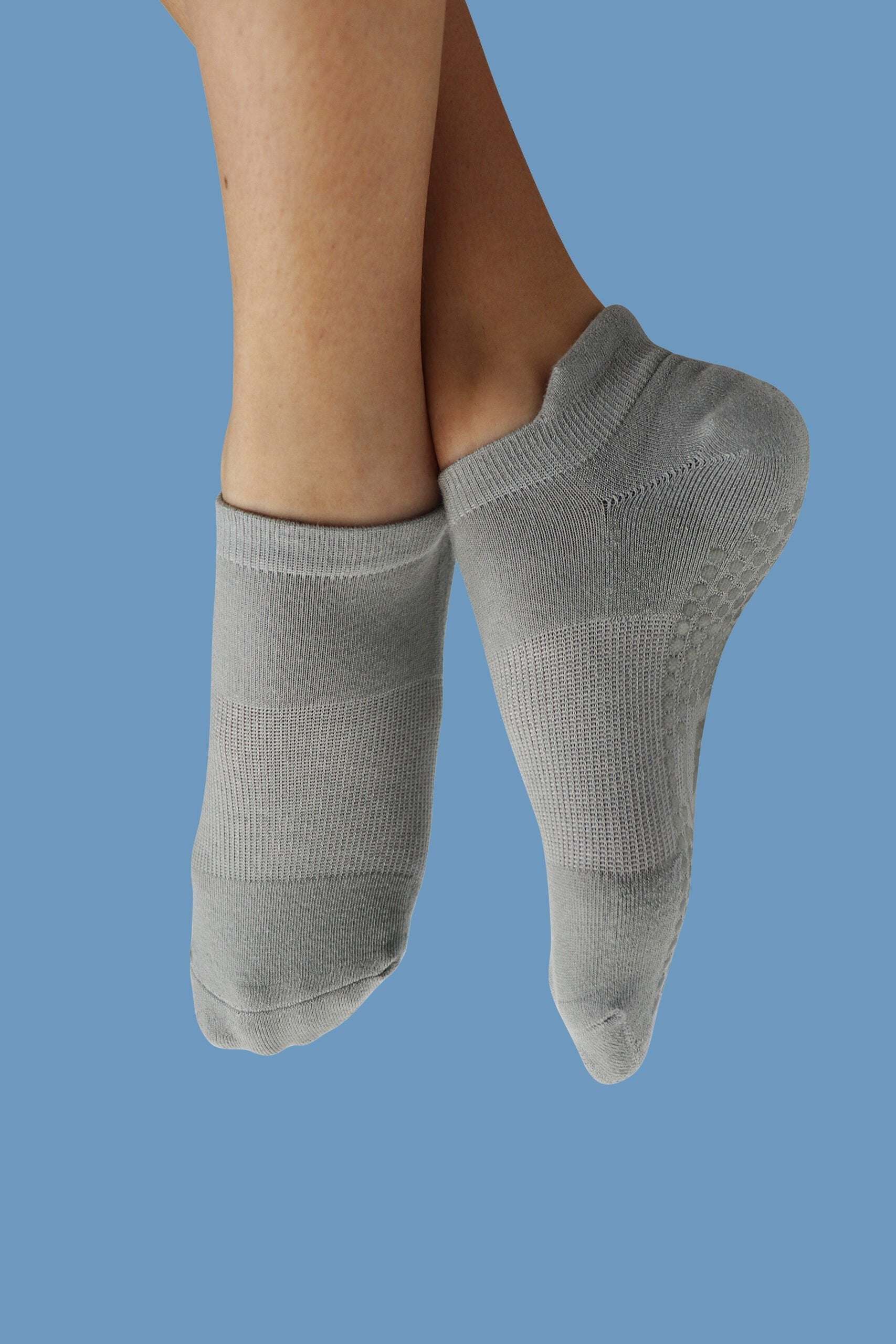Resista Pilates Grip Socks Light Grey – Superior Grip & Comfort