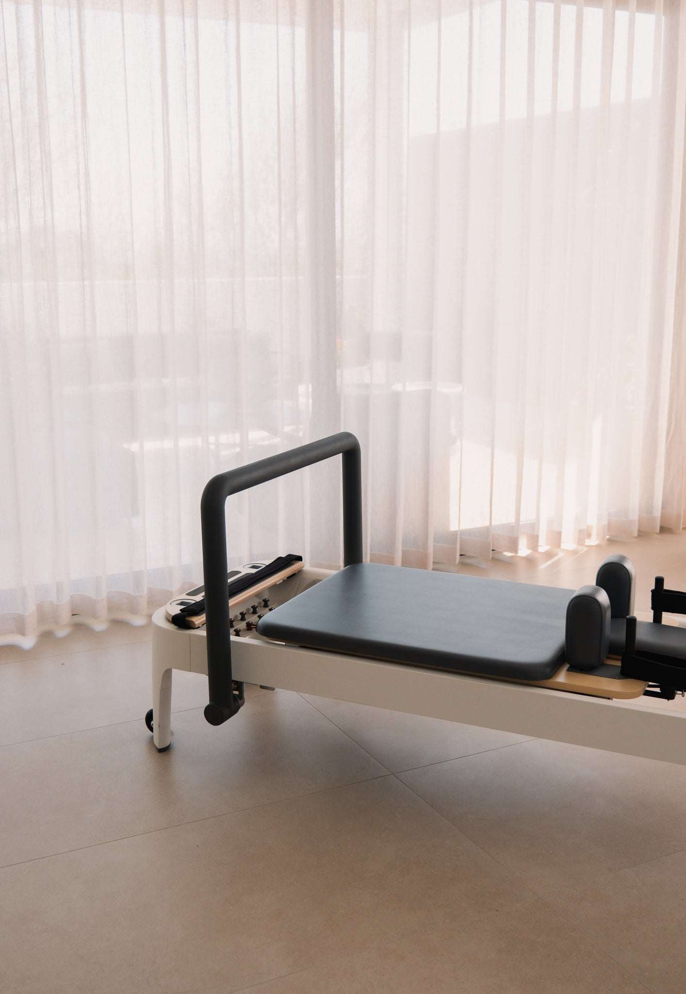 RESISTA Niche Pilates Reformer Machine
