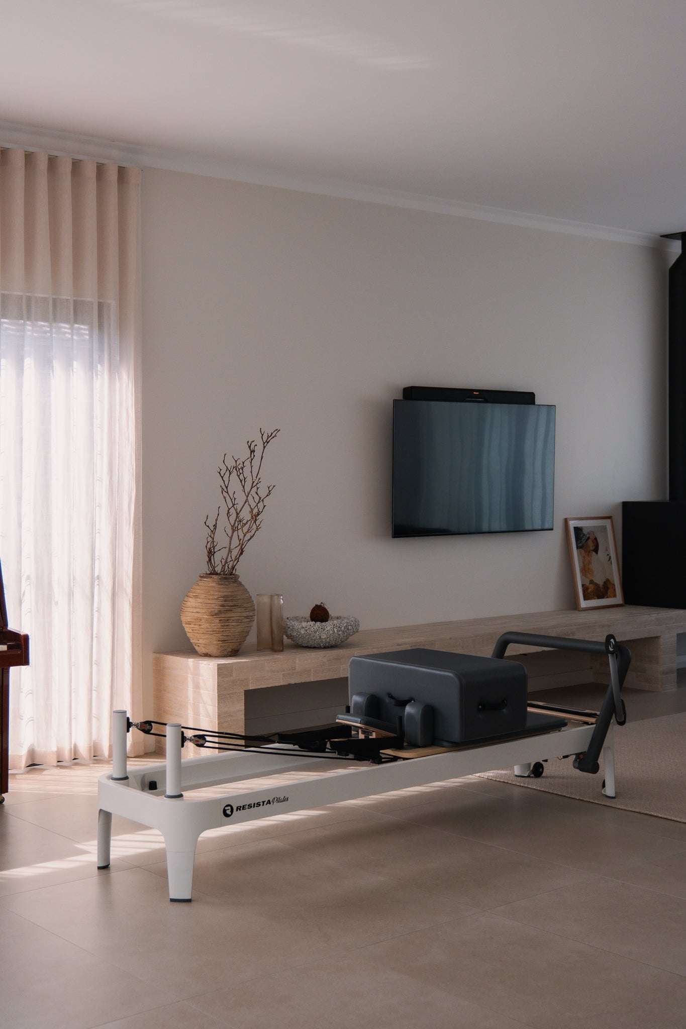 RESISTA Niche Pilates Reformer Machine