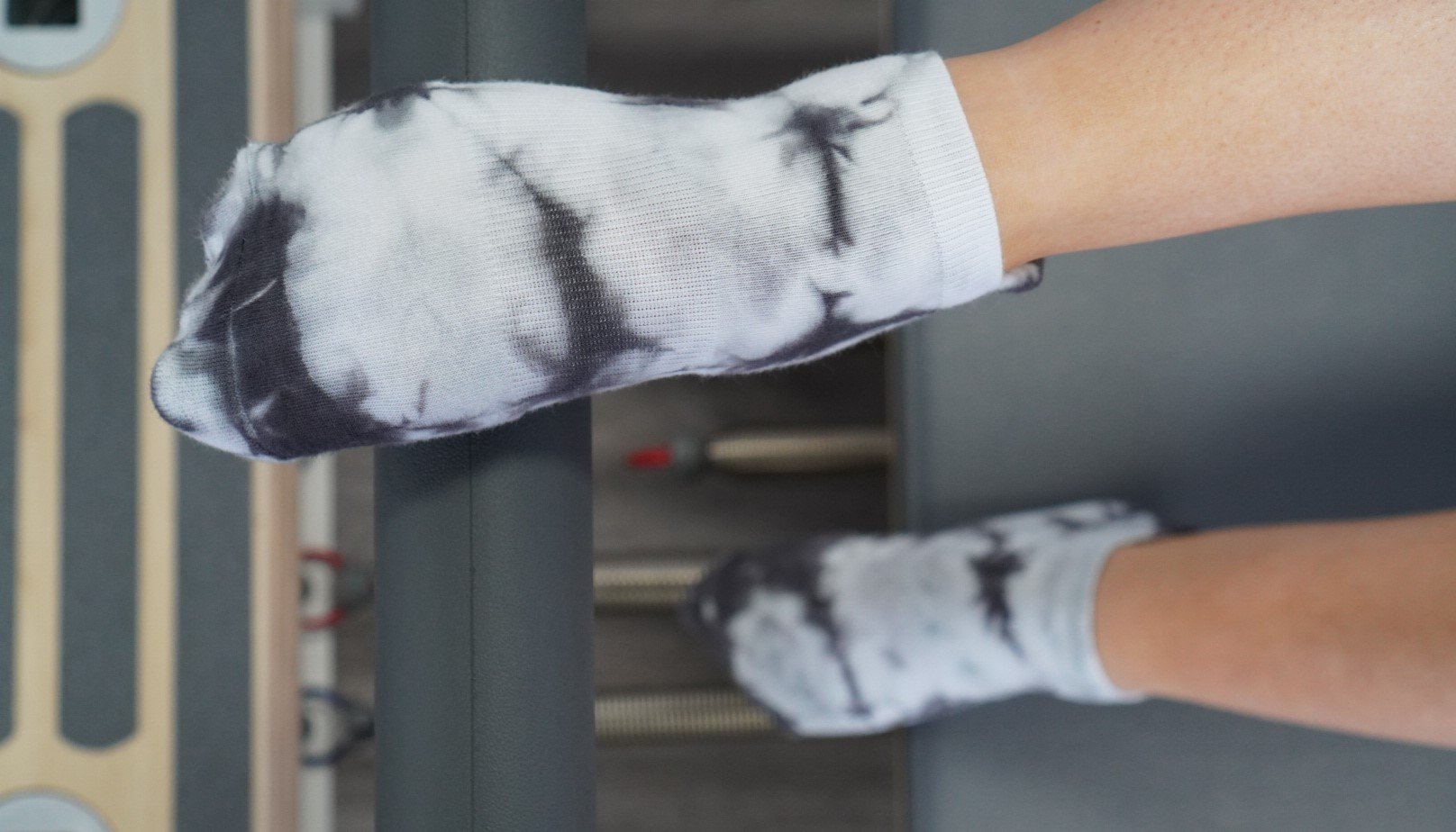 Resista Pilates Grip Socks Non-slip Pilates Socks Australia