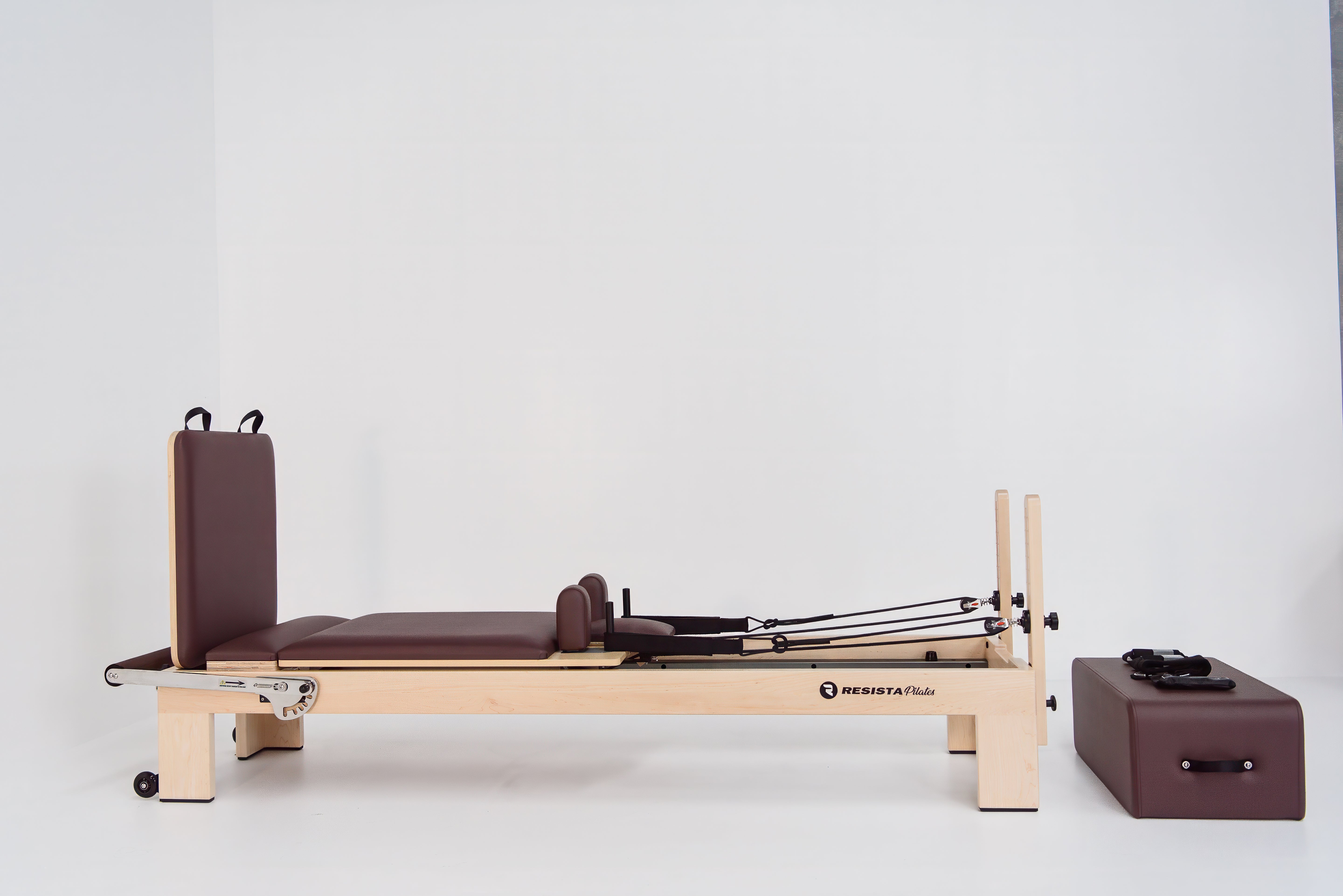 RESISTA Pilates Maple Reformer
