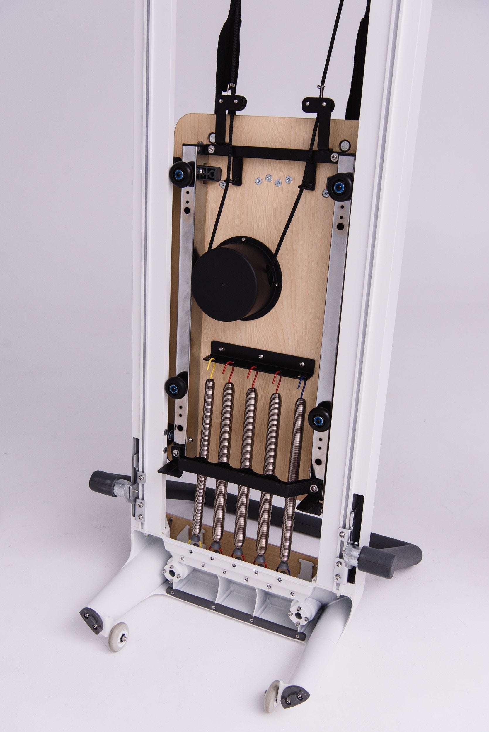 RESISTA Niche Pilates Reformer Machine