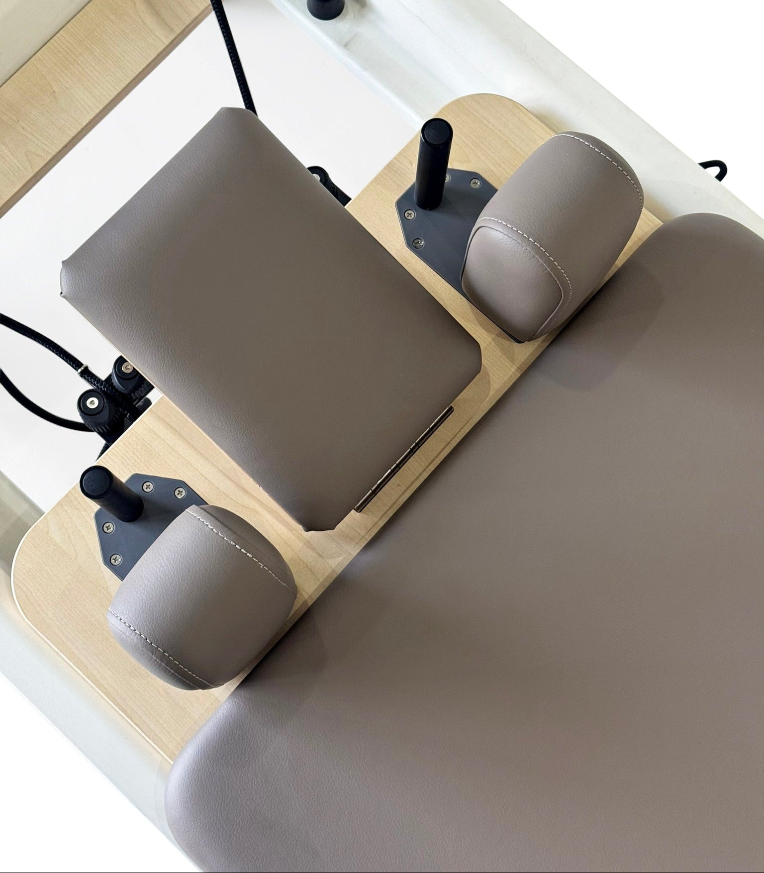 RESISTA Niche Pilates Reformer