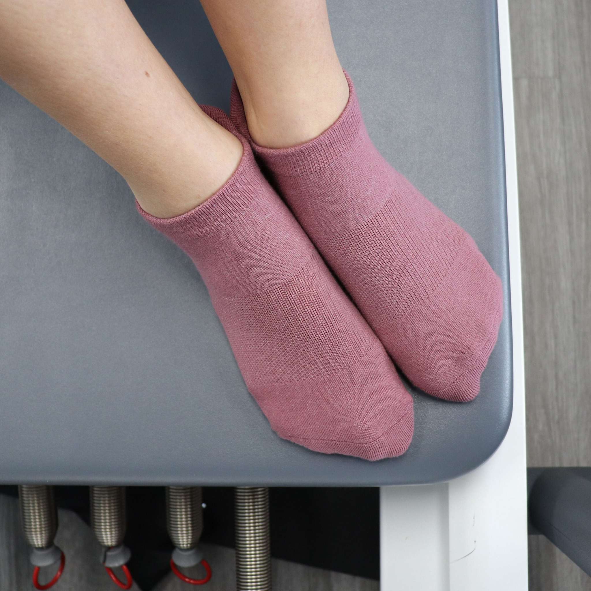 Resista Pilates Grip Socks Red Turkish Delight – Superior & Comfort on reformer